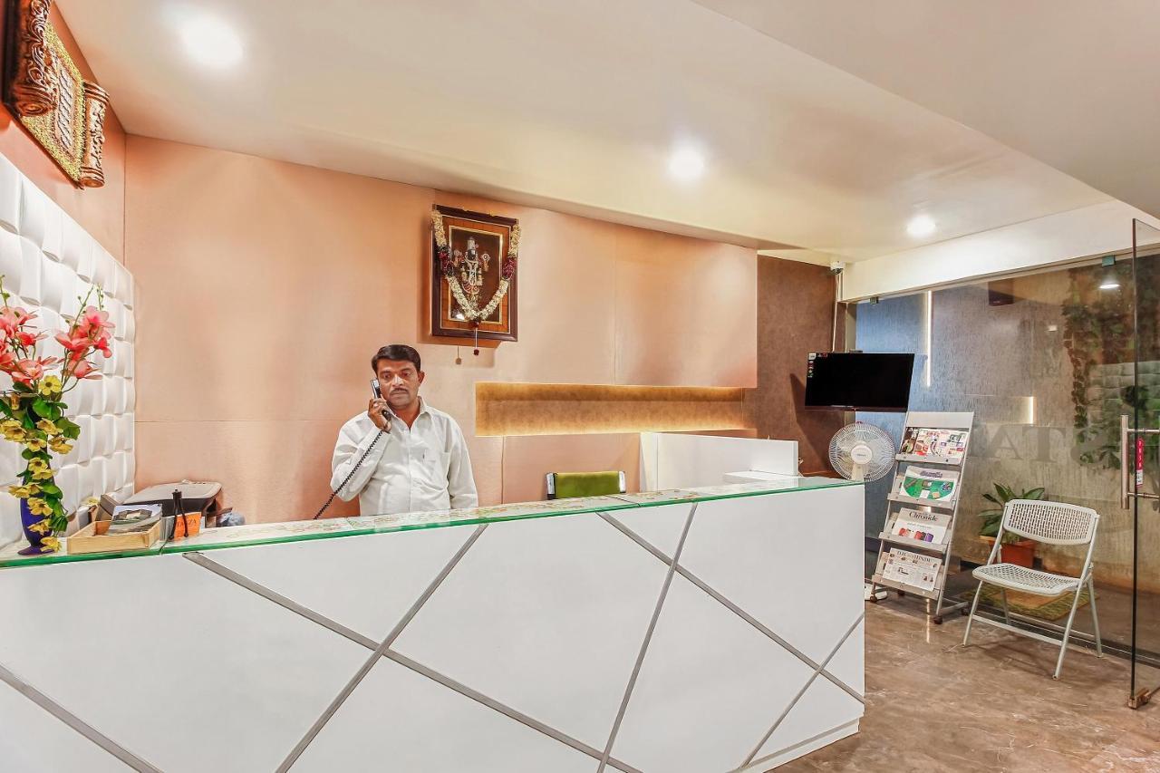 Oyo 26991 Stanza Luxurios Stay Zahirabad Exterior photo